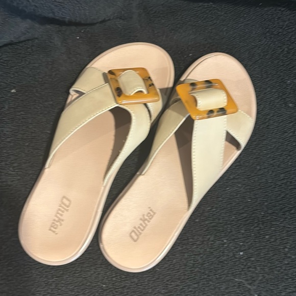 Olukai Waterproof Sandals - Picture 1 of 7